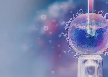 Nivel bajo de AMH: ¿Aún es posible utilizar mis propios óvulos en un ciclo de FIV?